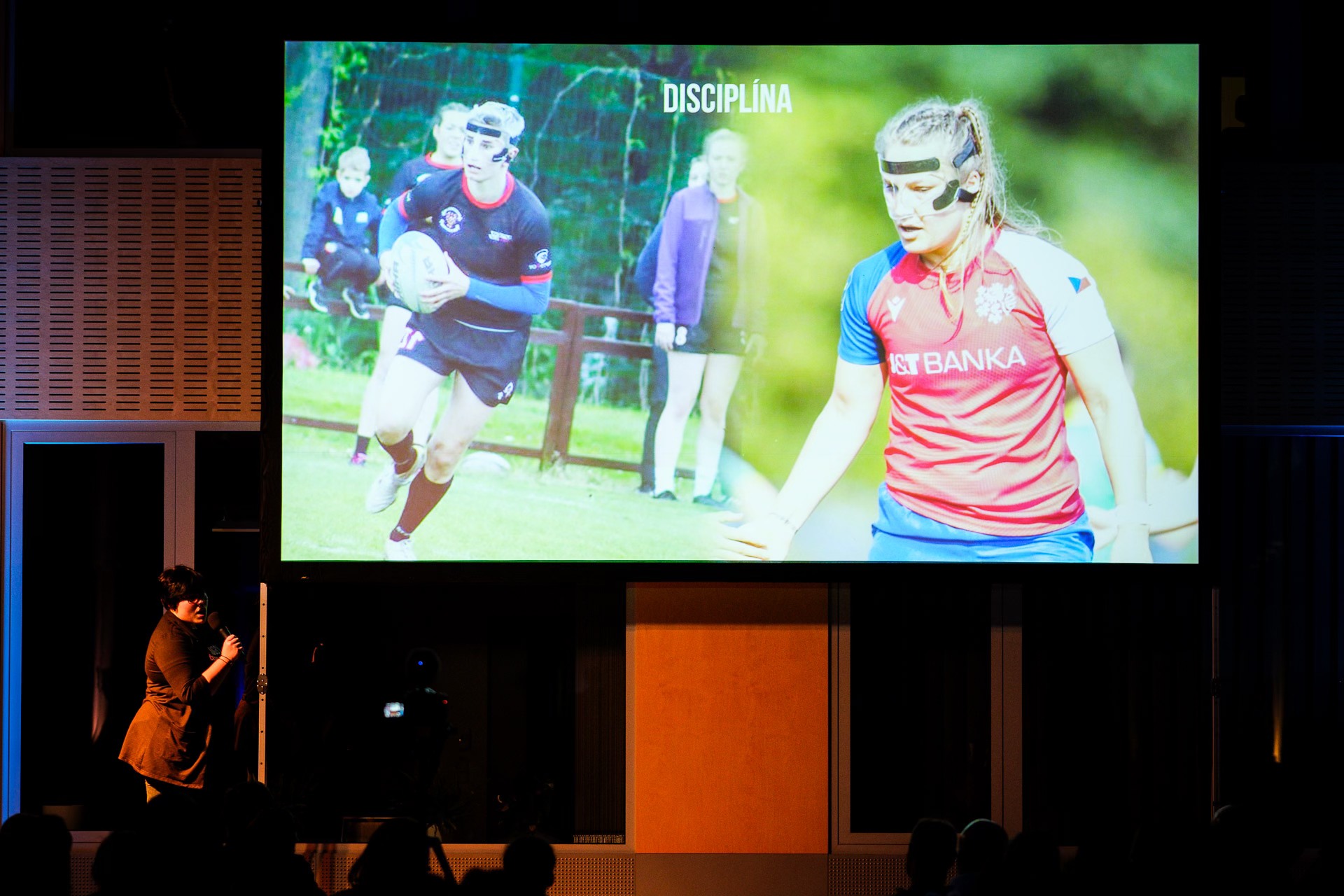 Vystoupení trenérky žen na akci PechaKucha Night