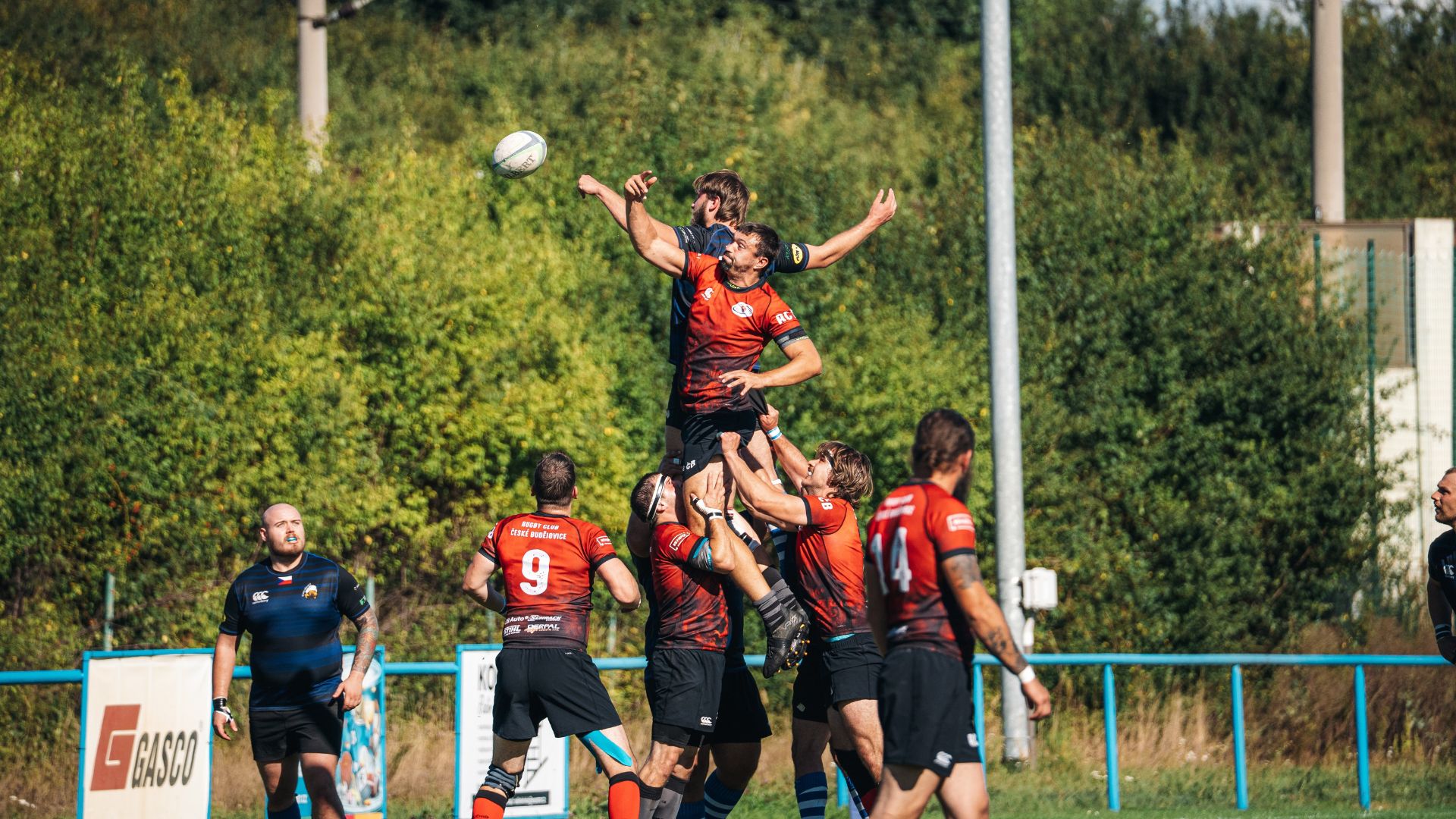 První poločas vyrovnaný, druhý rozhodl: prohra v Přelouči 60:15